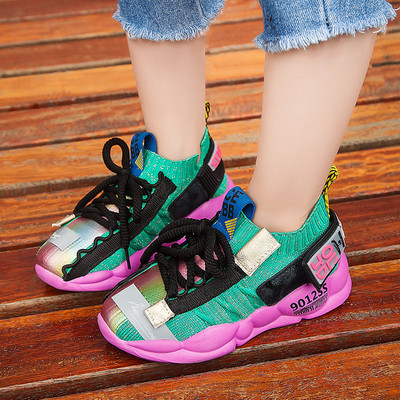 Нов модел детски маратонки в два цвята за момичета