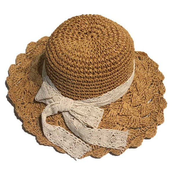 Stílusos női sapka szalaggal, három modellben