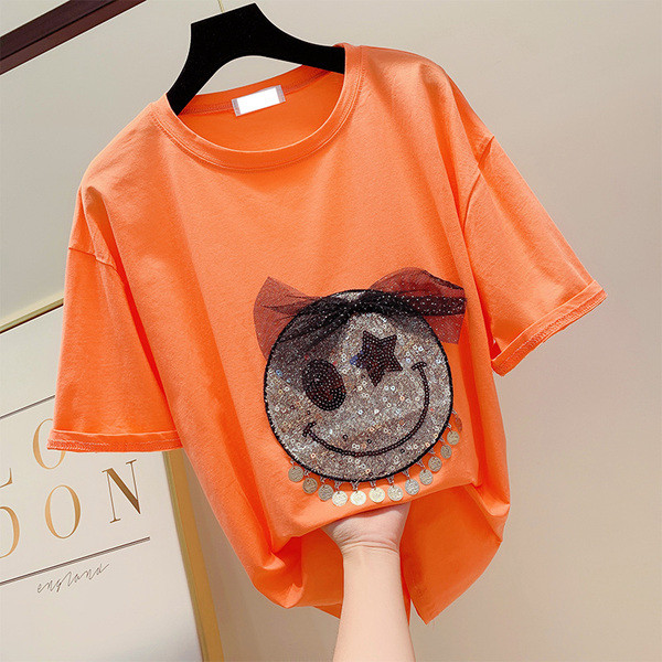 Rövid ujjú, flitteres díszítésű női póló