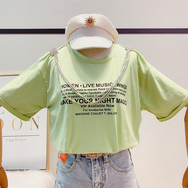 Tricou de dama modern cu inscriptie in mai multe culori