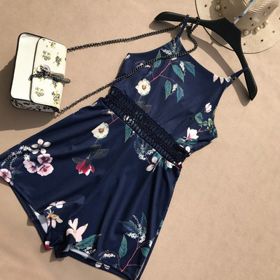 Γυναικεία ολόσωμη φόρμα με λεπτές λωρίδες σε διάφορα χρώματα