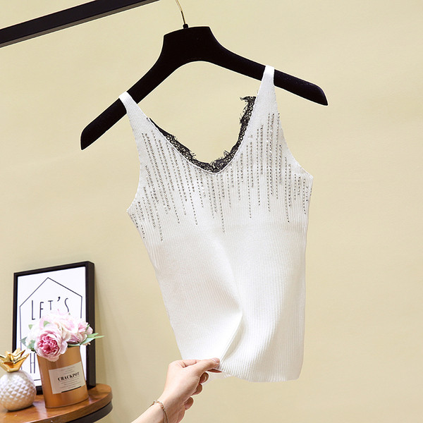 Maieu de damă cu pietre în alb și negru