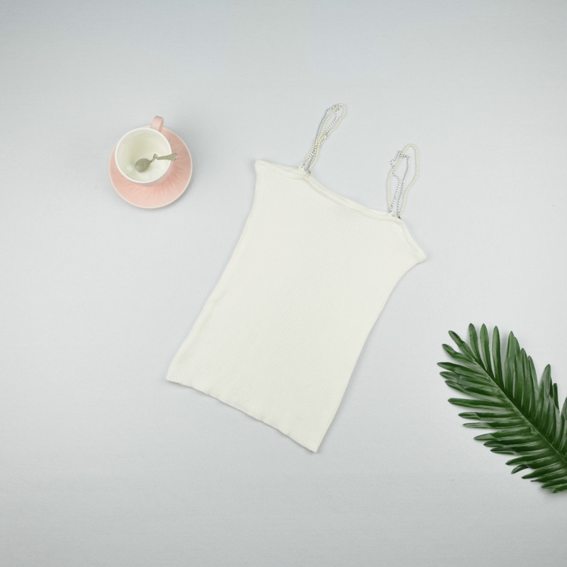 Top de damă cu element perlat în mai multe culori