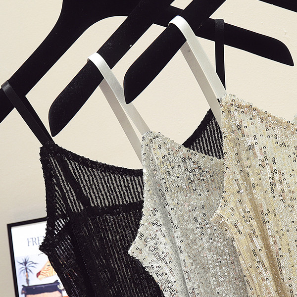 Stílusos női felső, flitterekkel, három színben