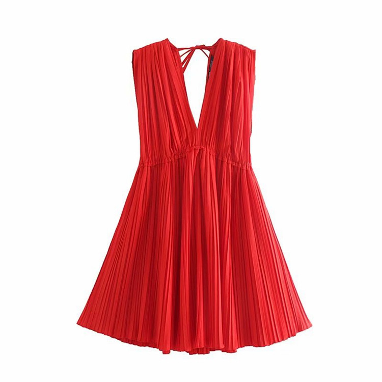 Rochie de damă plisată cu decolteu în V și bretele groase în roșu