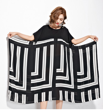 Alkalmi női ruha széles modell terhes nők számára