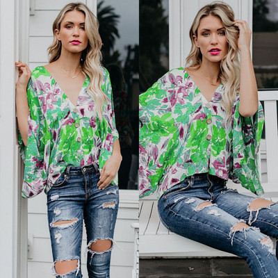 Cămașă modernă de damă cu decolteu în V și motive florale în mai multe culori