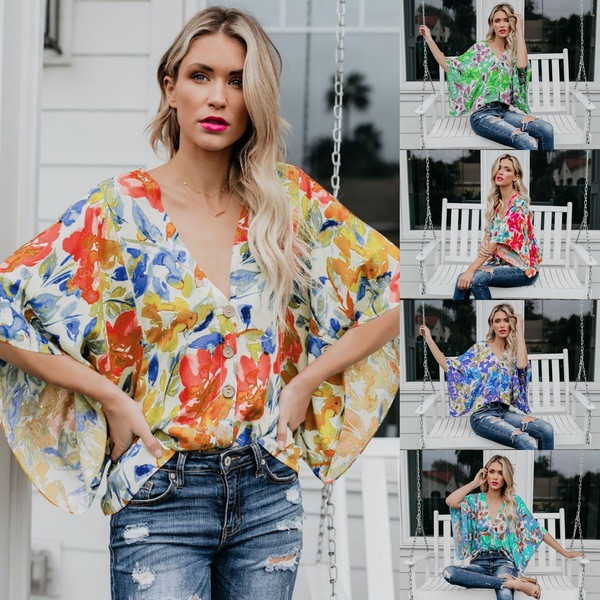 Cămașă modernă de damă cu decolteu în V și motive florale în mai multe culori