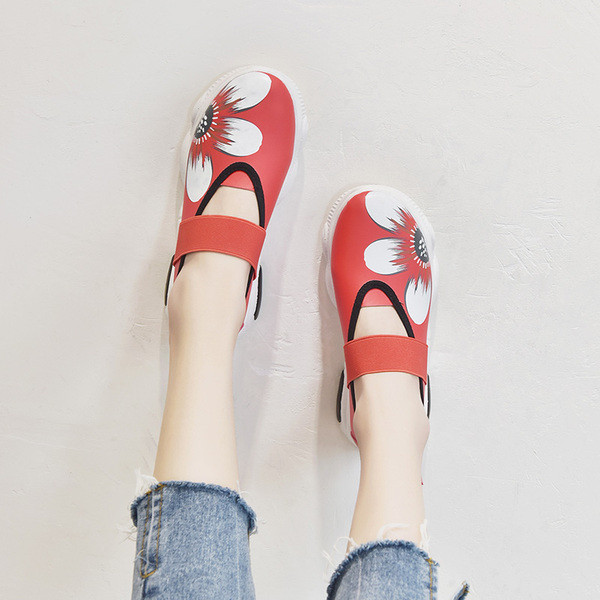 Pantofi casual dama cu aplicatie in negru si rosu