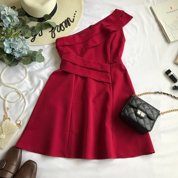 Rochie de dama eleganta cu o maneca in mai multe culori