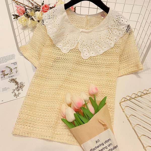 Bluza de dama cu maneca scurta si guler din dantela in mai multe culori