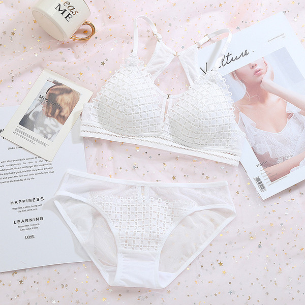 Set de lenjerie de dama elegant in mai multe culori