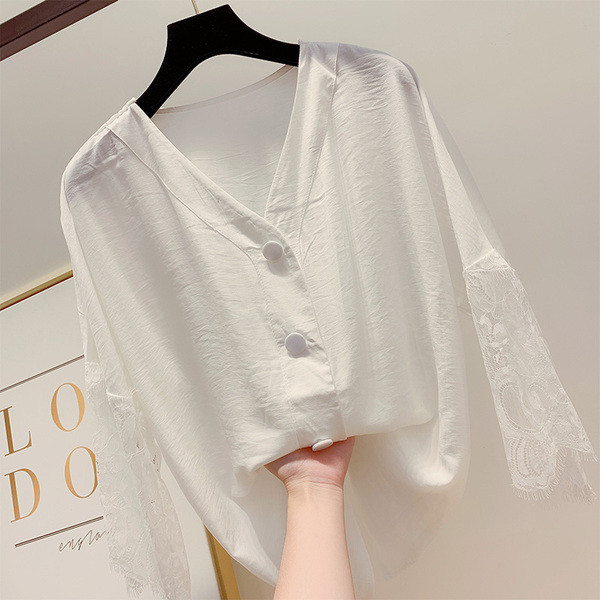 Cămașă de damă cu dantelă în mai multe culori