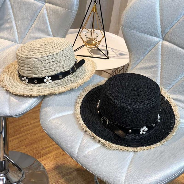 Modern női nyári sapka rojtokkal több színben