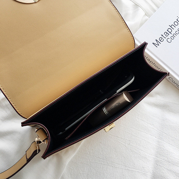 Geanta de dama din piele ecologica cu maner lung