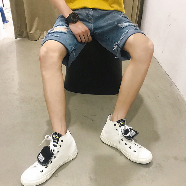 Pantaloni scurți din denim pentru bărbați cu motive rupte în albastru