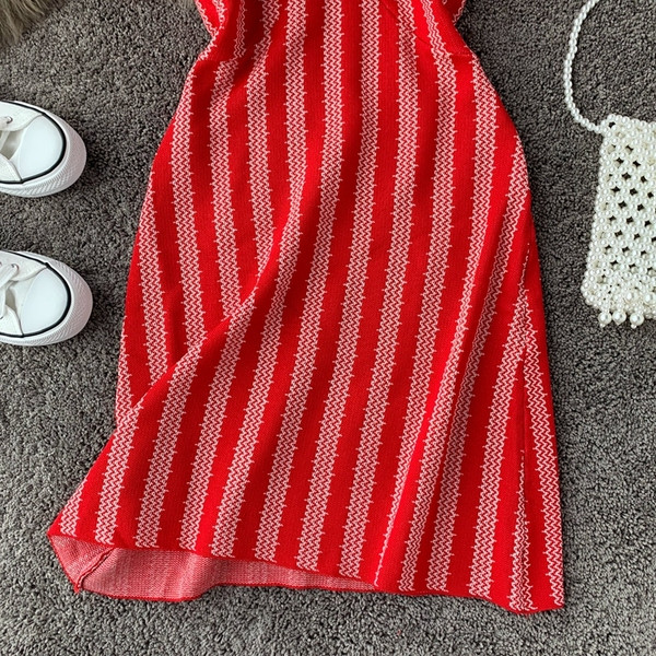 Rochie moderna de dama cu maneci scurte si panglica in rosu