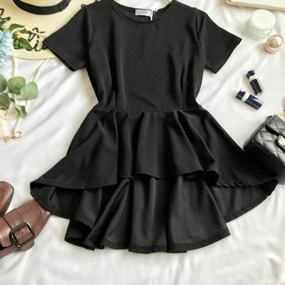 Bluză de damă modernă cu mâneci scurte model asimetric în mai multe culori