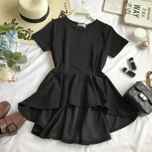 Bluză de damă modernă cu mâneci scurte model asimetric în mai multe culori