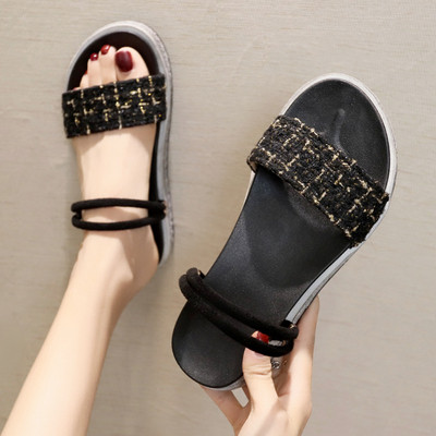 Γυναικεία σανδάλια σε δύο χρώματα