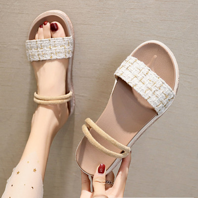 Γυναικεία σανδάλια σε δύο χρώματα