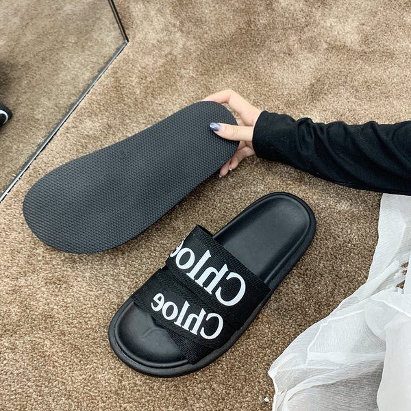 Papuci casual de dama cu inscriptie in trei culori si talpa plata