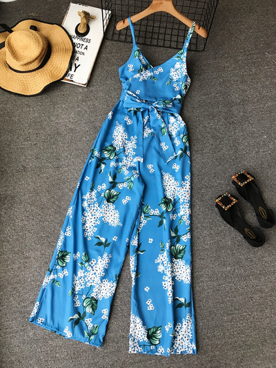 Γυναικέιες μοντέρνες καλοκαιρινές ολόσωμες φόρμες σε διάφορα χρώματα