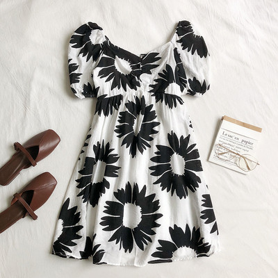 Női alkalmi ruha színes rátéttel, három színben