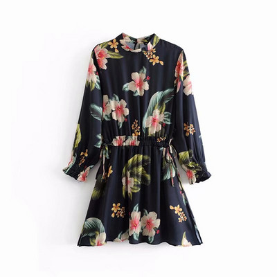 Rochie scurta de dama cu maneci 7/8 si talie elastica cu model floral