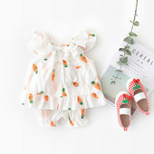 Set bebelusi pentru fete in doua culori cu aplicatii diferite