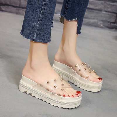 Casual γυναικείες παντόφλες σε λευκό και κίτρινο χρώμα με πέτρες