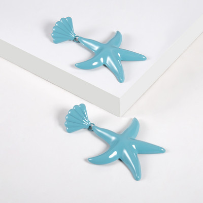 Cercei de dama in forma de stea in diferite culori