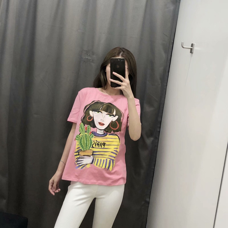 Tricou casual dama cu maneca scurta de culoare roz si aplicatie