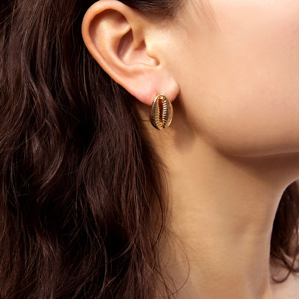 Alkalmi női fülbevaló kagyló formájú két színben