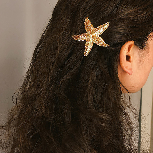 Ac de păr modern pentru femei de culoare auriu și argintiu - trei modele