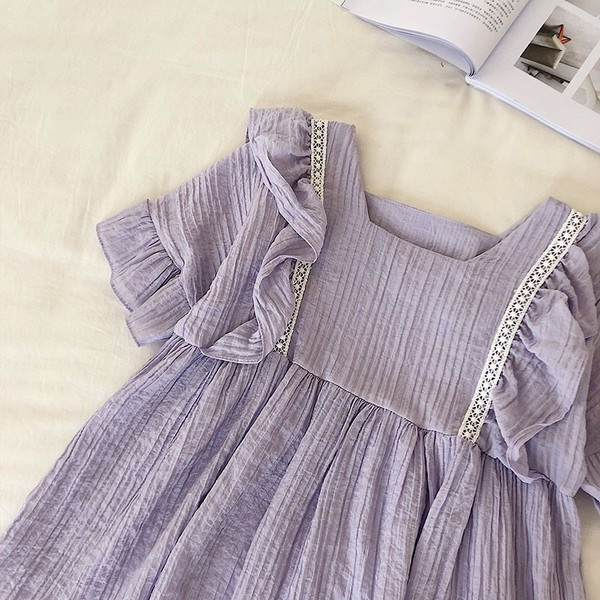 Bluză casual de damă cu decolteu O și mâneci scurte în alb și albastru