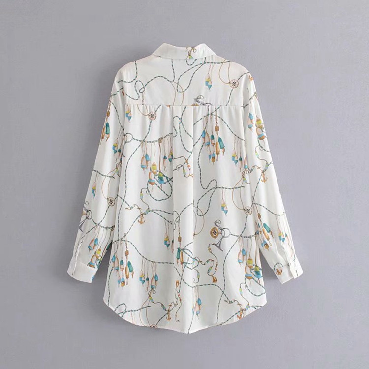 Cămașă de șifon de damă cu mâneci lungi și nasturi alb cu aplicație
