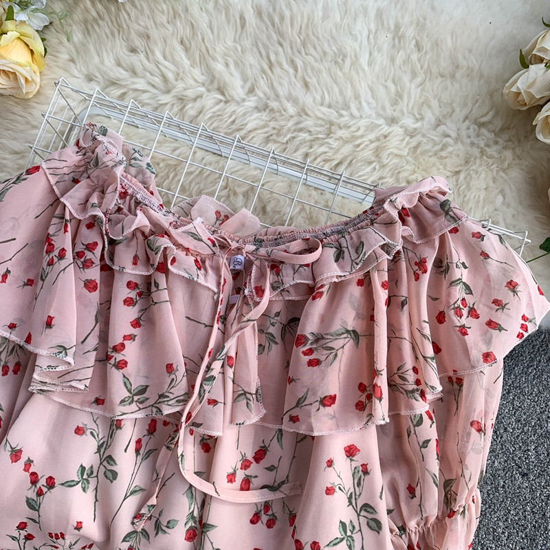 Rózsaszín virágmintás női blúz