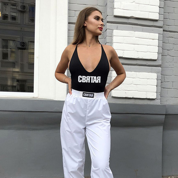 Ολόσωμο γυναικείο μαγιό  με επιγραφή σε μαύρο και κόκκινο χρώμα