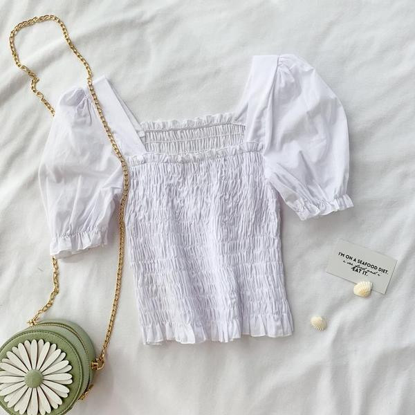 Bluză de damă cu mâneci scurte în alb și negru