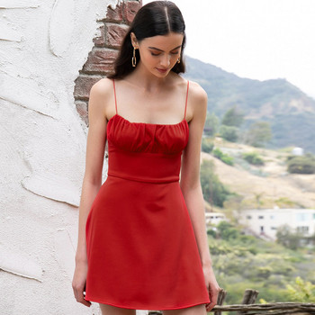 Alkalmi női ruha vékony pántokkal, piros színben