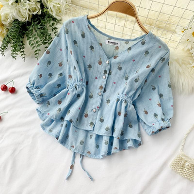 Cămașă de damă cu decolteu în V și nasturi în mai multe culori