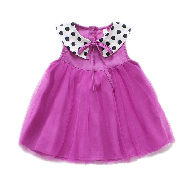 Rochie modernă pentru copii croiată în două culori cu tul