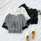 Női blúz csipkével az ujjakon, három színben