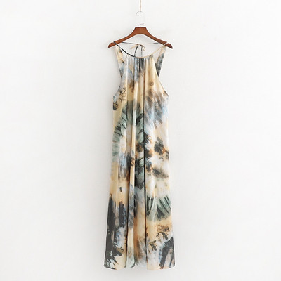 Hosszú és széles női ruha nyakkendővel, strandra és a hétköznapokra egyaránt