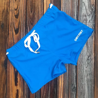 Μοντέρνο ανδρικό μαγιό μποξεράκια με διάφορα χρώματα