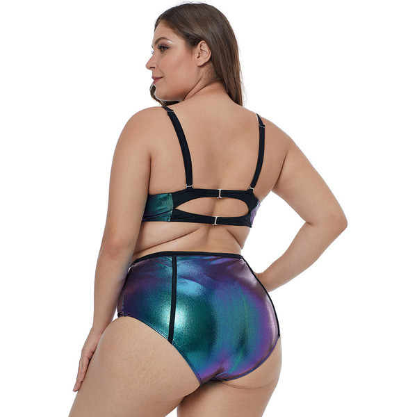 Costum de baie modern de dama din doua piese cu efect stralucitor