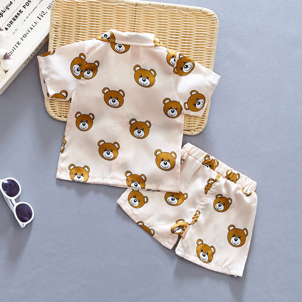 Pijamale pentru copii în două culori în două părți pentru băieți