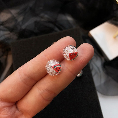 Női kis fülbevaló több színben gyöngyökkel