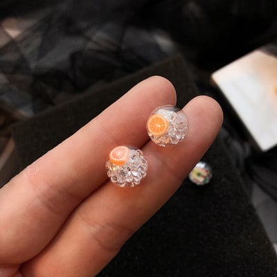 Női kis fülbevaló több színben gyöngyökkel